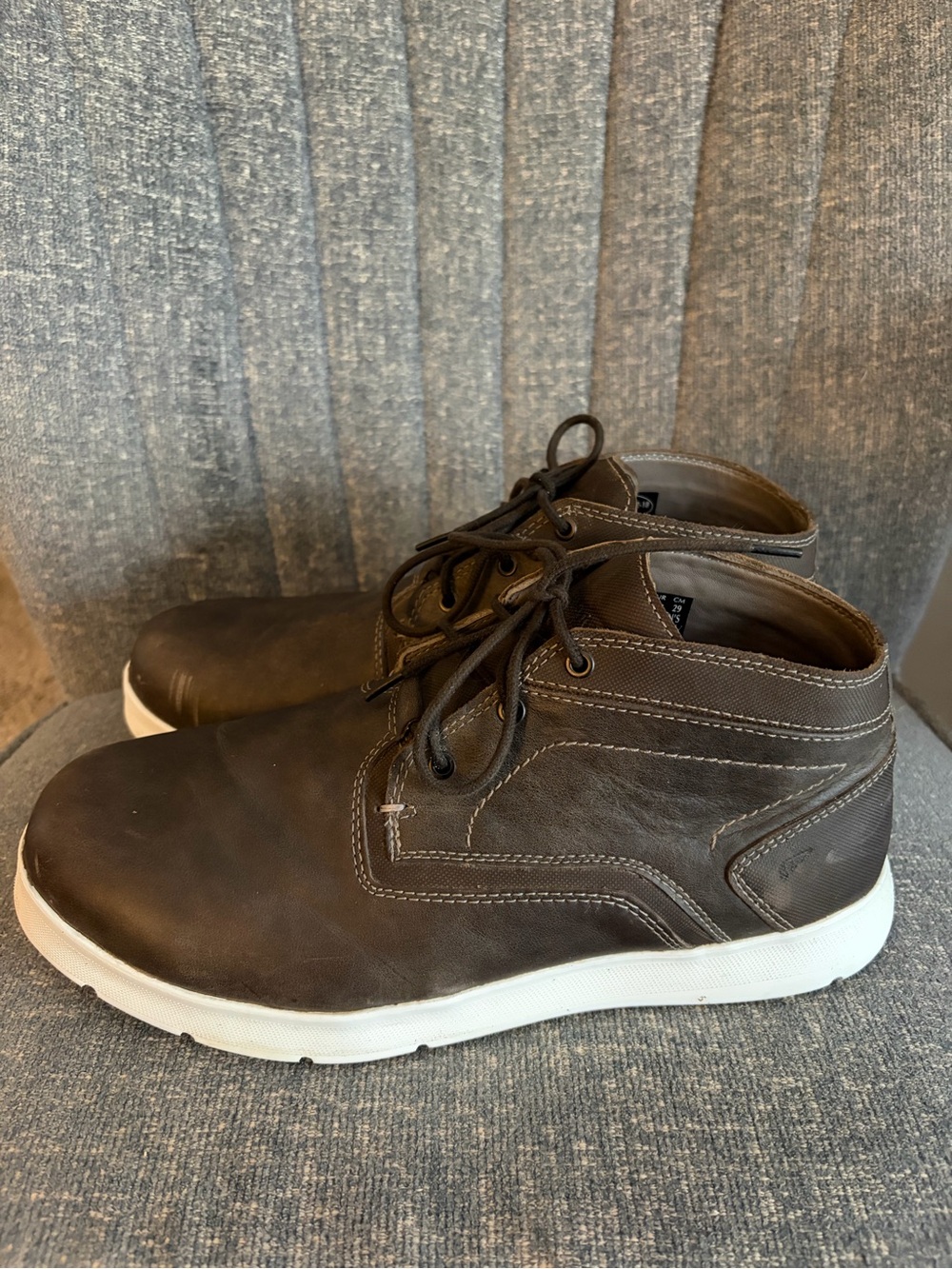 Red Wing 8715 Men’s Brown Leather Chukka Boots Size 11